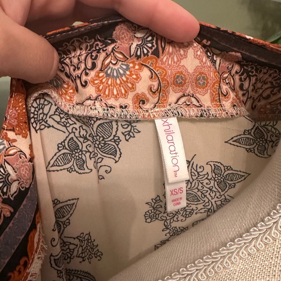 Bohemian Paisley Pattern Cardigan - Picture 3 of 7